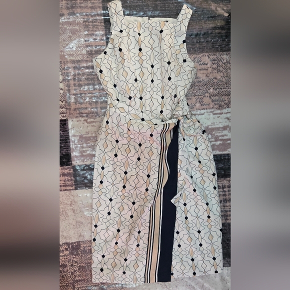 Ann Taylor LOFT factory Wrap Dress - Picture 2 of 5